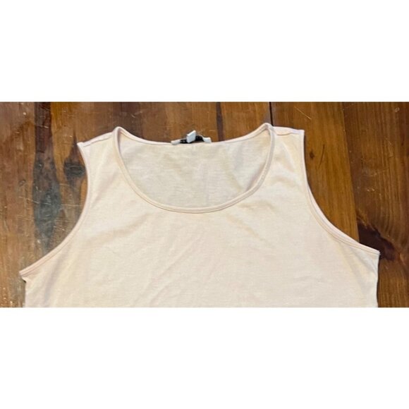 Rose & Olive women's pink sleeveless top size Large, pleated hem - Picture 2 of 8